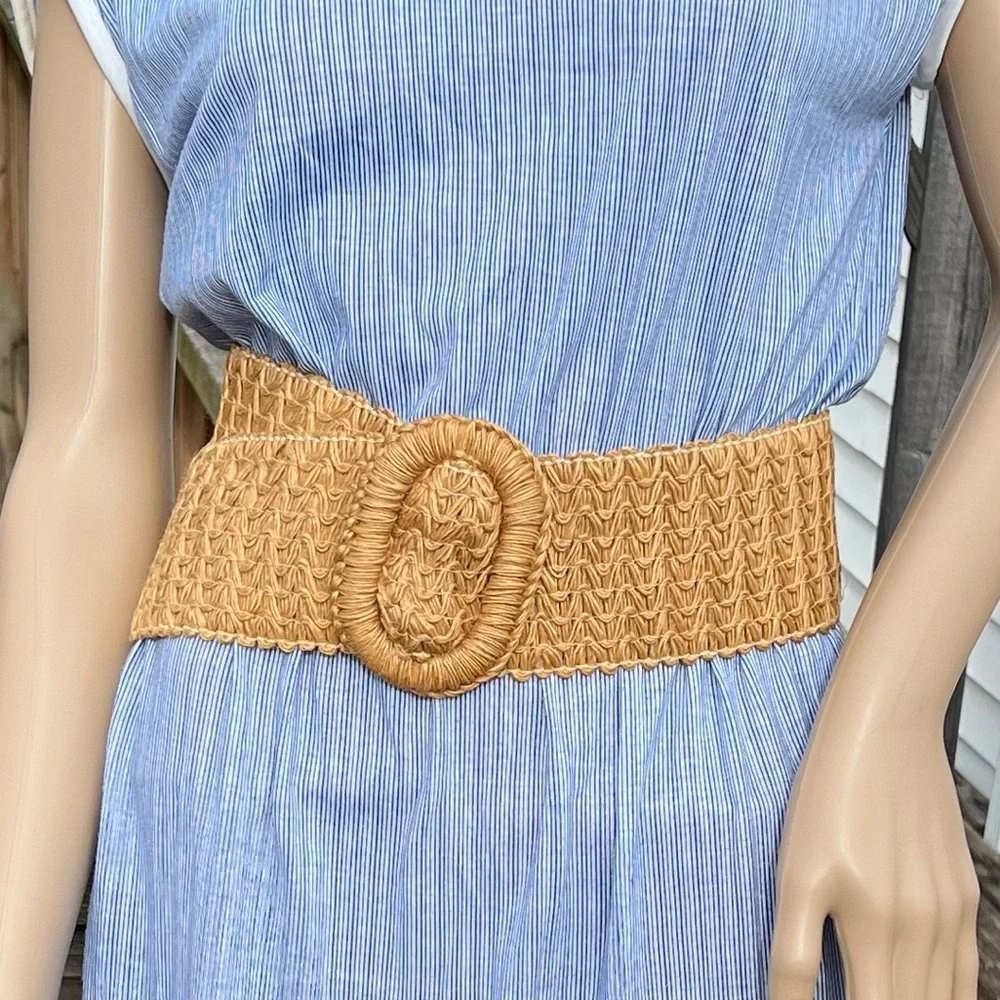 - Vintage 70’s Wide Woven Belt! EUC!
